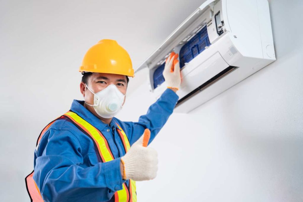 aircon technician